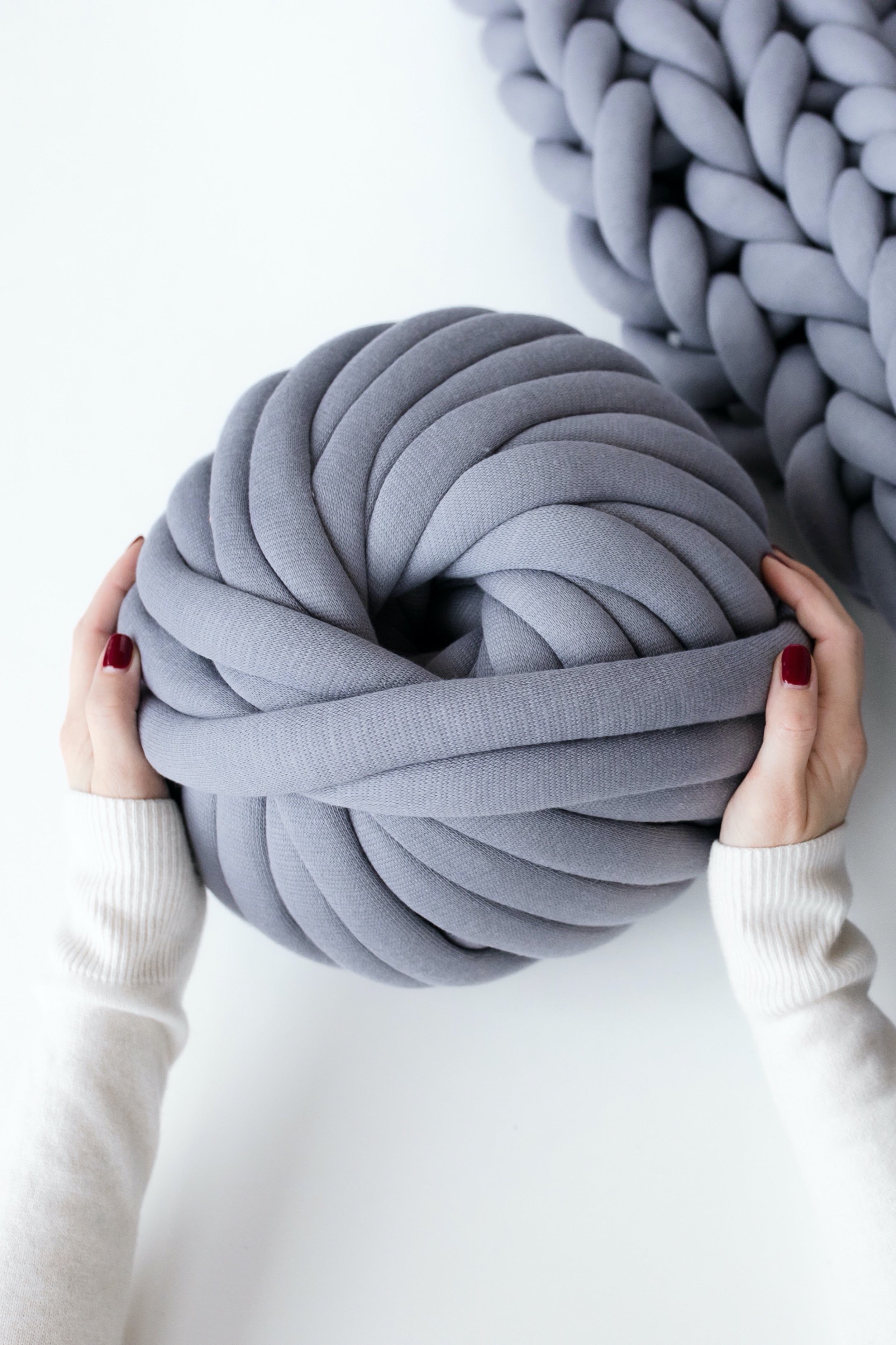 Jumbo yarn - arm knitting yarn - super chunky yarn - giant yarn