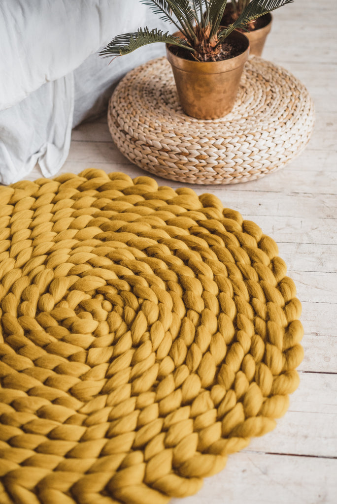 Round Wool Rugs & Carpets
